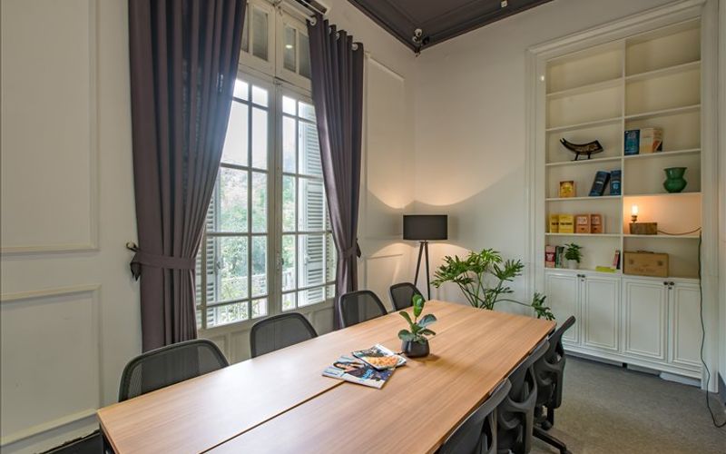 64 Preah Monivong Boulevard, Daun Penh District Image 1