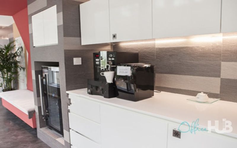 168 Middle Xizang Road, Huangpu District Image 1
