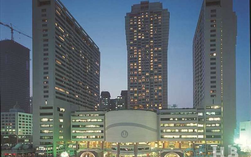 1376 Nanjing Road West, Jing’an District, 1 DESK 1376 Nanjing Road West, Jing’an District Image 1