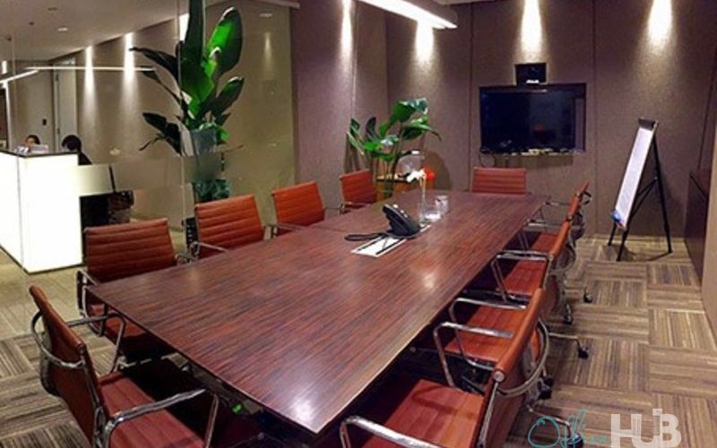 1376 Nanjing Road West, Jing’an District Image 1