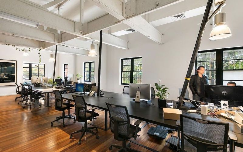 106 Oxford Street, Paddington Image 1