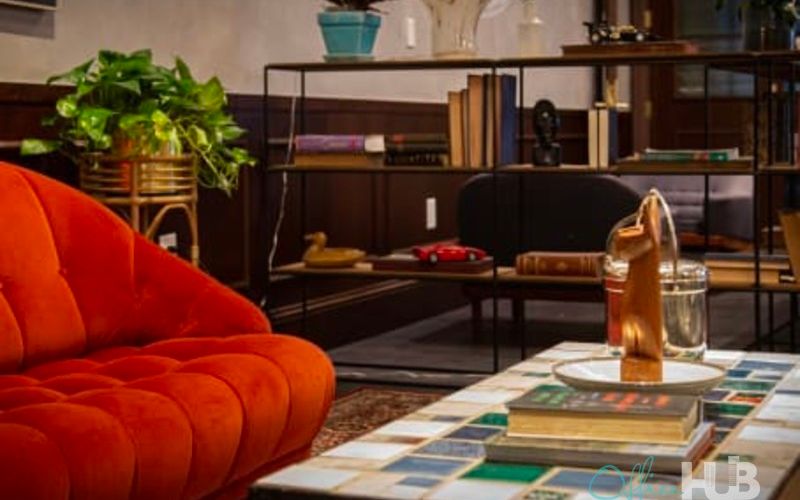 13 Stamford Road, City Hall Image 9