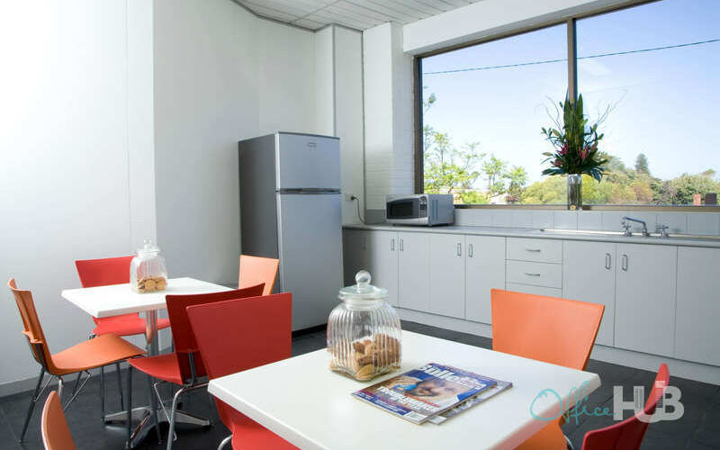 92 Railway Street South, Altona Image 5