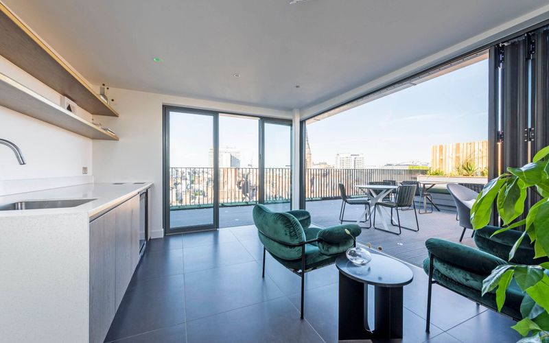 19 Wells Street, Fitzrovia Image 1