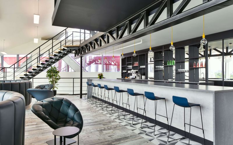 11 Bressenden Pl, Westminster Image 1