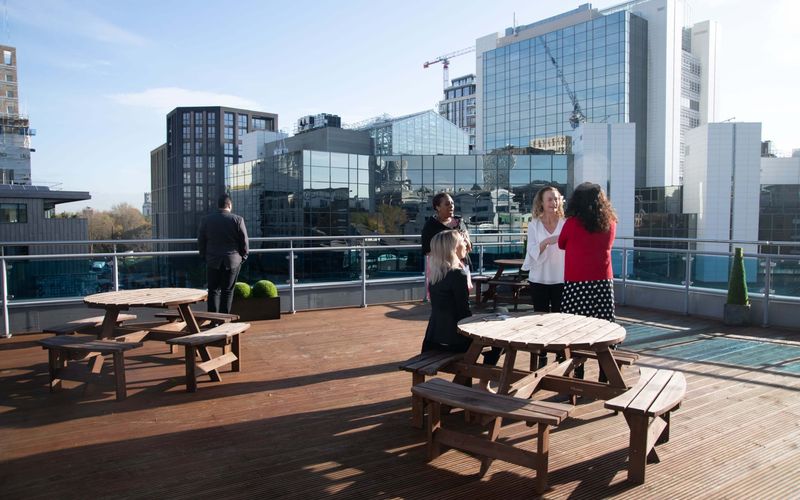 46-48 East Smithfield, St Katharine Docks Image 7