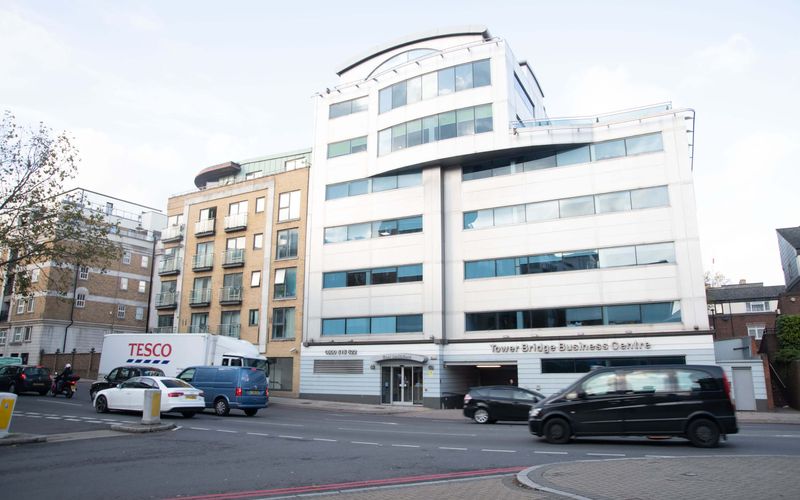 46-48 East Smithfield, St Katharine Docks Image 11