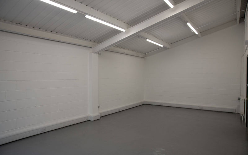 65 Glasshill St, Southwark Image 3