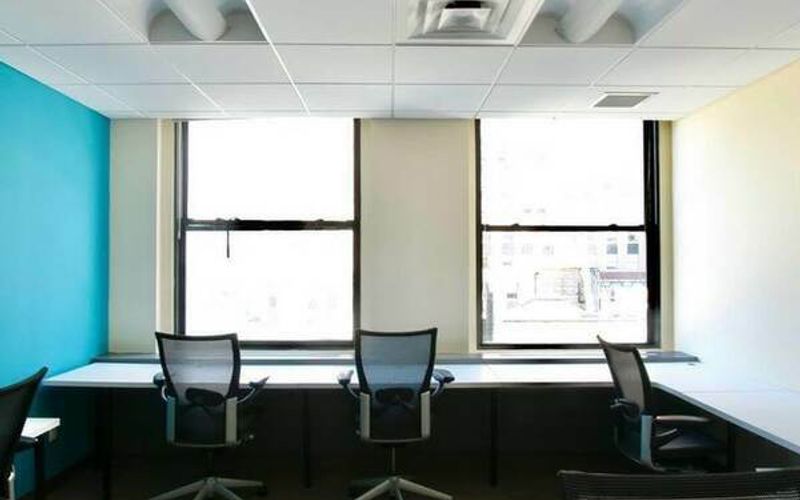 535 5th Avenue, New York Image 1