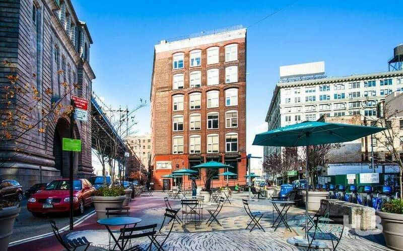 155 Water Street, Dumbo Image 1