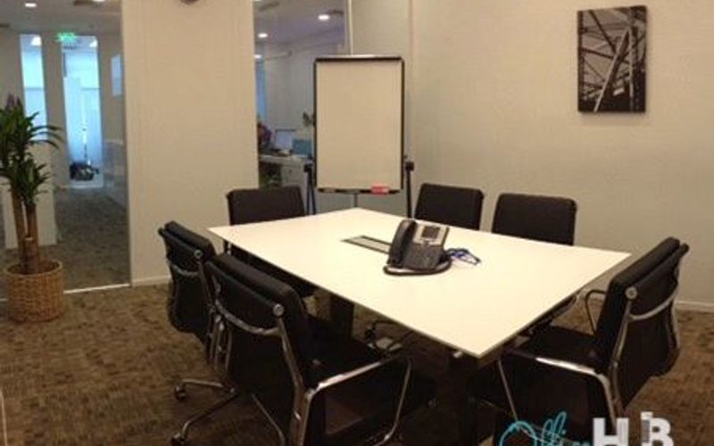 999 Ploen Chit Road, Pathum Wan Image 1