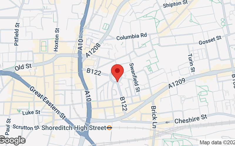 5 Playground Gardens, London Image 7