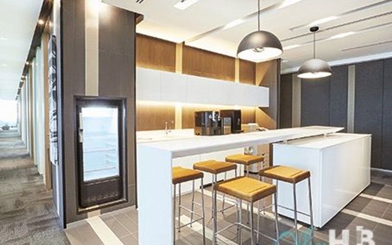 689 Sukhumvit Road, Khlong Toei Image 6