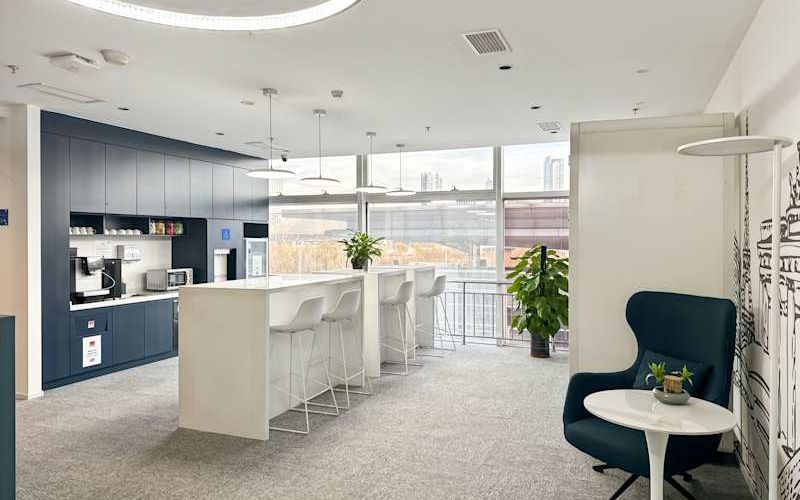 Mr02 Southwest Corner Of The Intersection Of Binshui Road And Lingbin Road, Nankai Tianjin Image 1