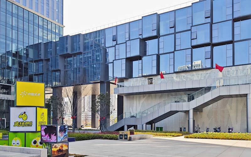 230 Metres South Of The Intersection, Shangrao Image 9