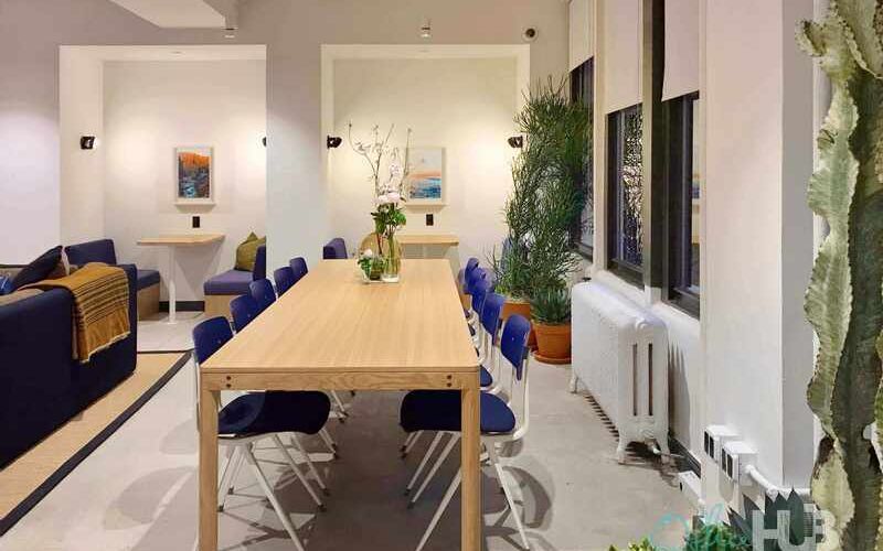 214 W 29th Street, New York Image 1