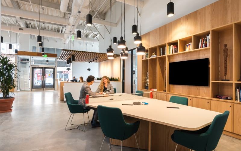 51 Hung To Road Kwun Tong12/f And 15/f Two Sky Parc, Hong Kong Image 3