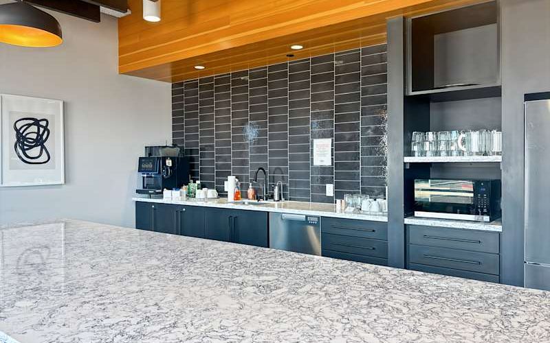 232 3rd Street North, La Crosse Image 3