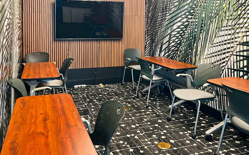 750 N Palm Canyon Dr, Palm Springs Image 3