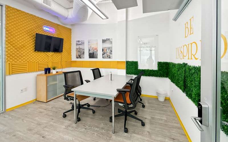 8990 Kirby Dr, Houston Image 6