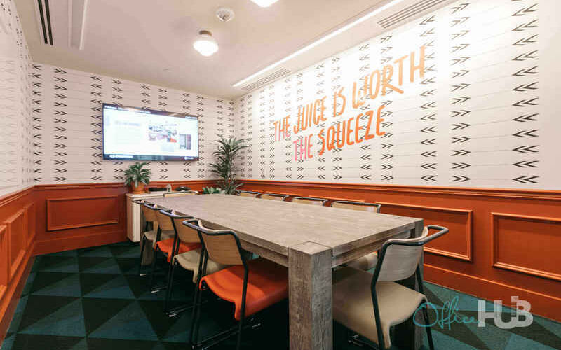 925 N La Brea Avenue, Los Angeles Image 1
