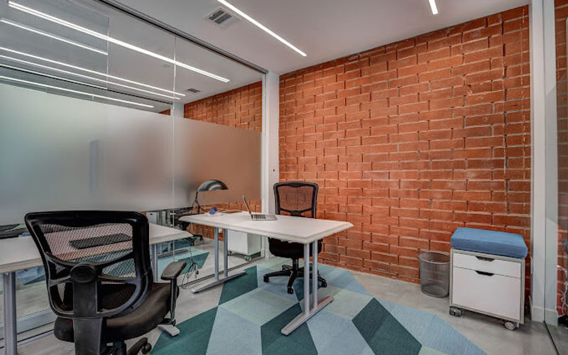 113 N San Vicente Blvd, Beverly Hills Image 2