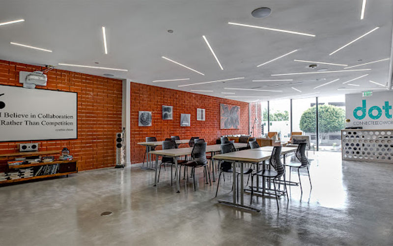 113 N San Vicente Blvd, Beverly Hills Image 1