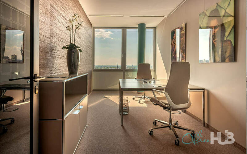 1 Dreischeibenhaus, Dusseldorf Image 4