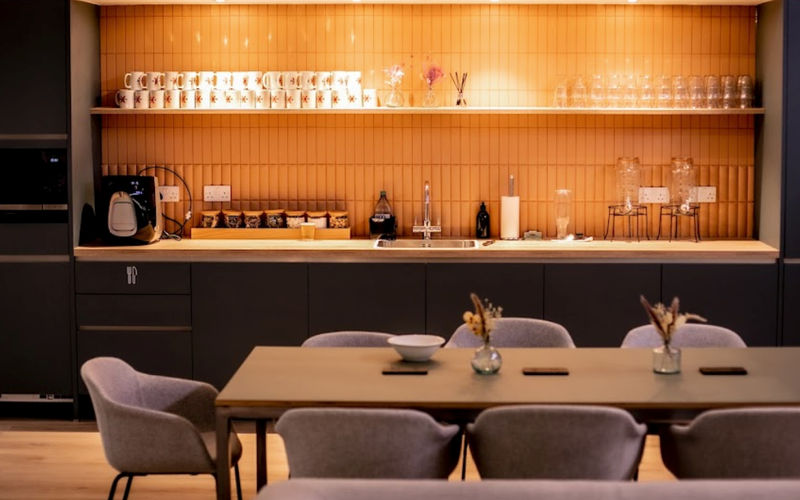 100 Bollo Lane, London Image 12