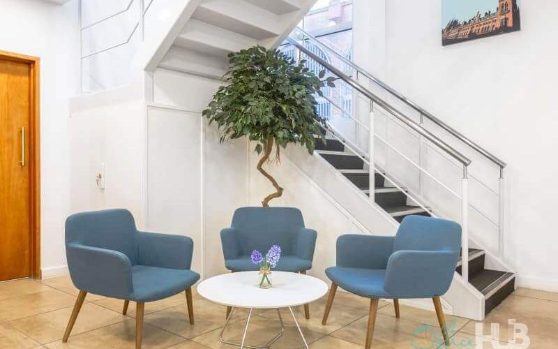 25 Clarendon Road, Redhill Image 2