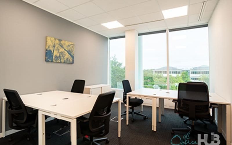 400 Pavillion Drive, Northampton Image 4