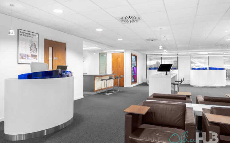 A355 Windsor Drive Beaconsfield Motorway Services Area M40 Junction 2, Beaconsfield Image 8