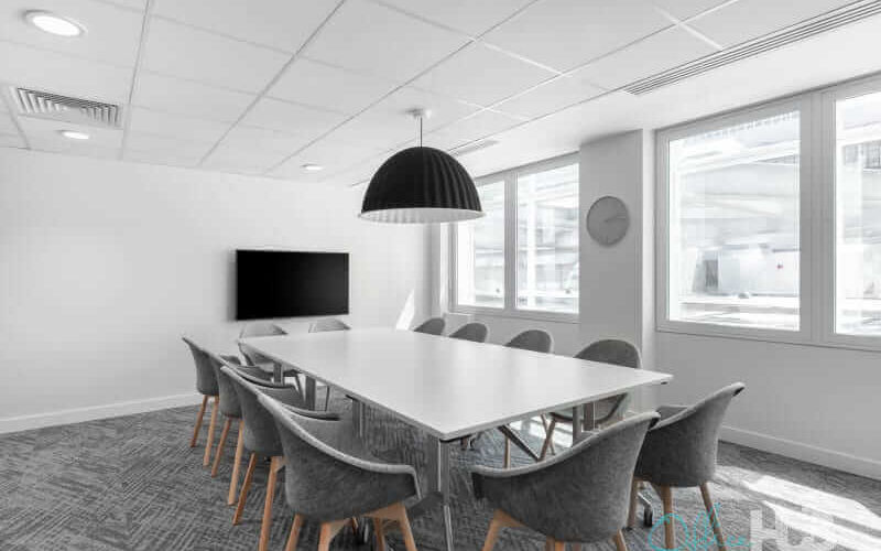 33 Cavendish Square, London Image 1