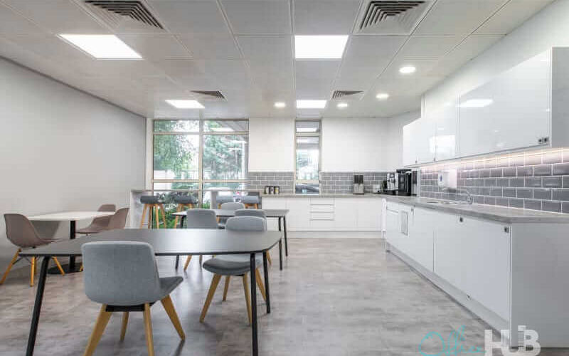 London Road, Staines Image 2