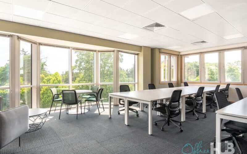 450 Bath Road, Heathrow Image 1