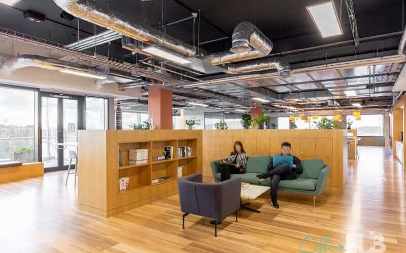 2 Lakeside Drive, London Image 16