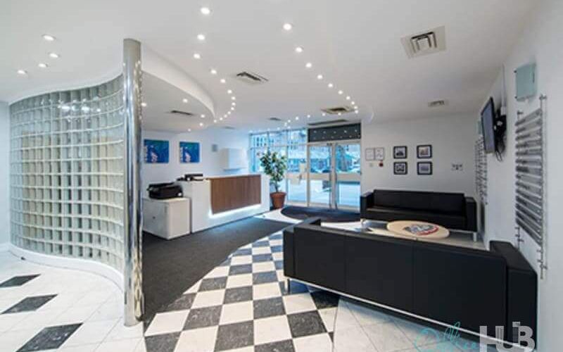 2 Victoria Square, St Albans Image 7