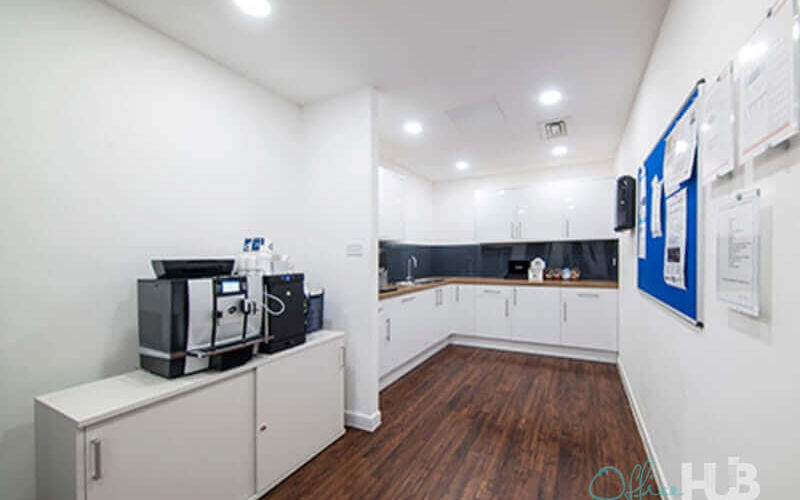 2 Victoria Square, St Albans Image 7