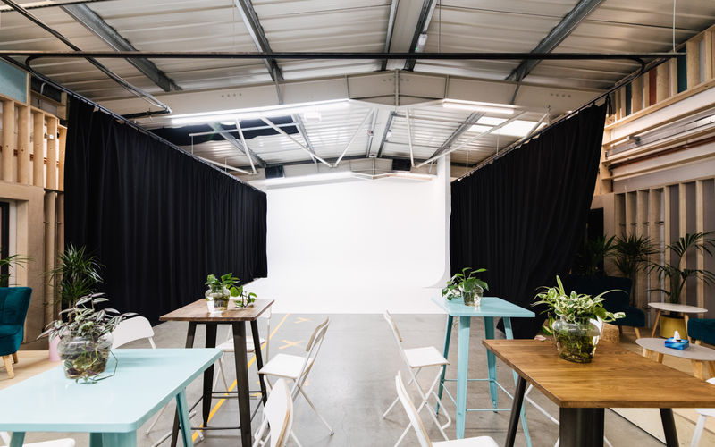 5 Hancock Road, BOW Image 4