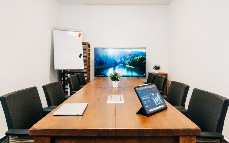 301-311 Strada Barbu Văcărescu, București Image 6