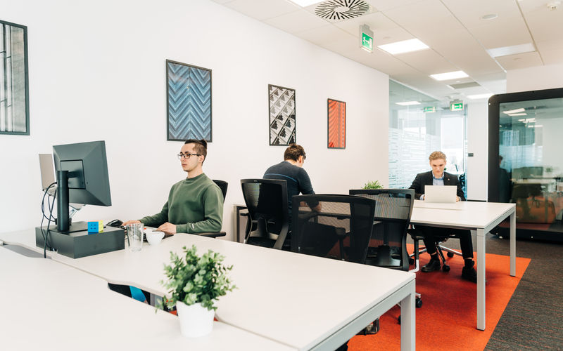 301-311 Strada Barbu Văcărescu, București Image 2