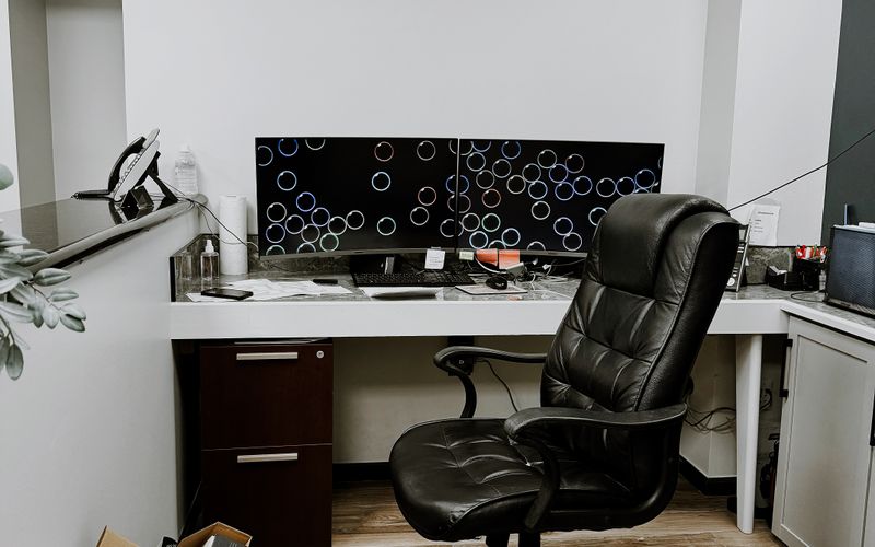 13854 Lakeside Circle, Sterling Heights Image 21