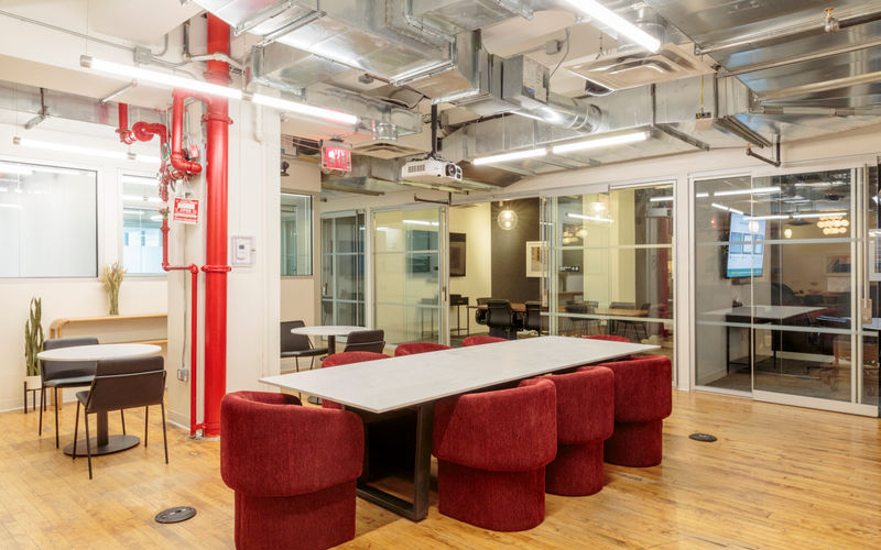 119 W 24th St, New York Image 6