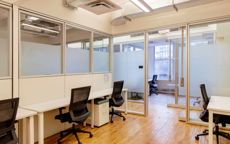 119 W 24th St, New York Image 2