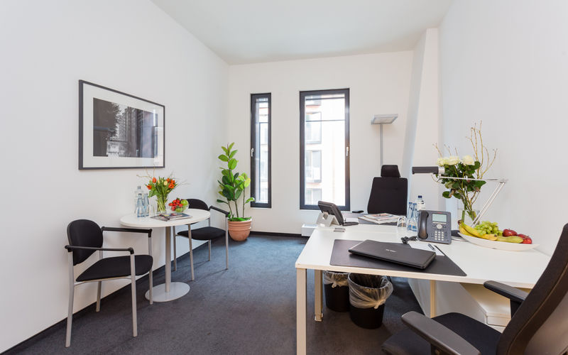 1 Uberseeallee, Hamburg Image 9