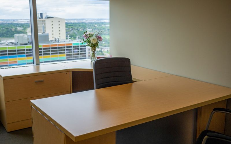 10060 Jasper Ave, Edmonton Image 4