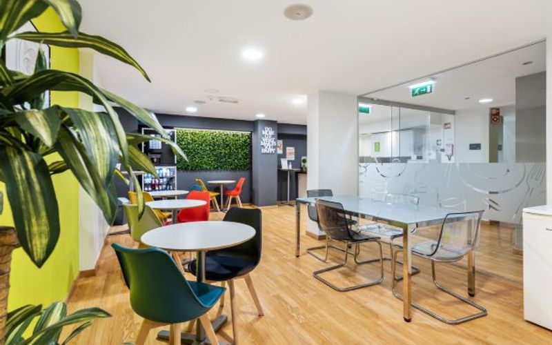 82A Avenida 5 De Outubro, Faro Image 13