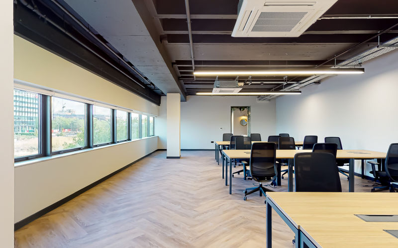 Elder Gate, Milton Keynes Image 5