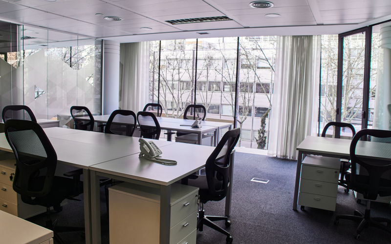 54 Calle De María De Molina, Madrid Image 10