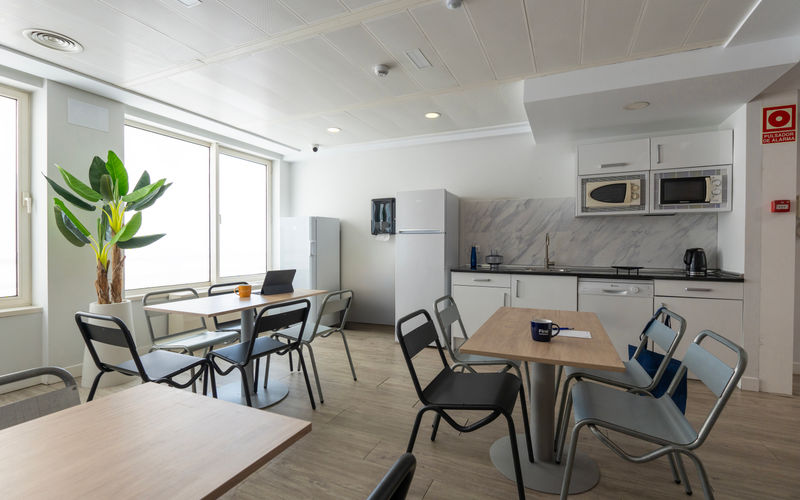 54 Calle De María De Molina, Madrid Image 11